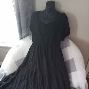 SHEIN Black Maxi Dress